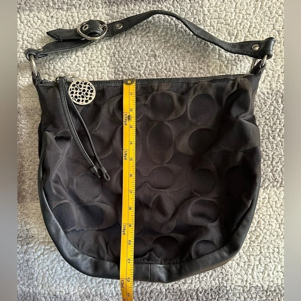 Coach Vintage Y2K Black Hobo Bag